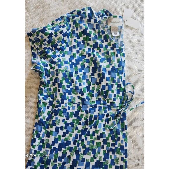 F27 Studio Works blue and green pattern  t-shirt with peplum - Picture 6 of 11